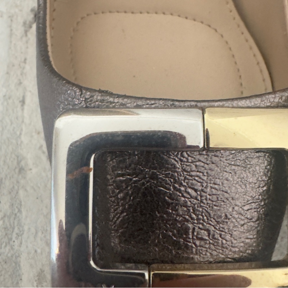 Jones New York Bronze Metallic Pointed Toe Heels 7.5 JNY Buckle Pumps - Picture 2 of 8
